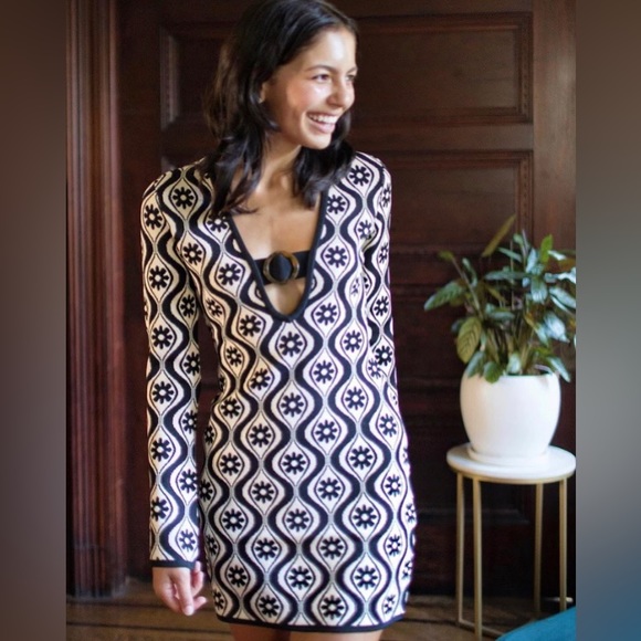 Quinn Knit Dress - Picture 2 of 6